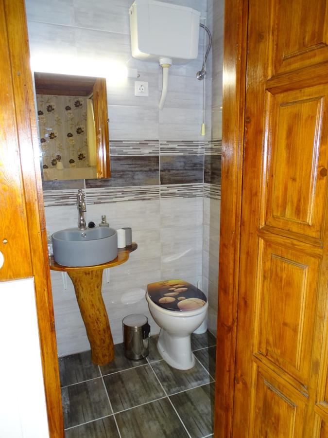 Hotel Tavi Vendeghaz St. Gotthard Exterior foto